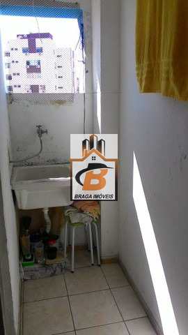 Apartamento para alugar com 1 quarto, 57m² - Foto 11