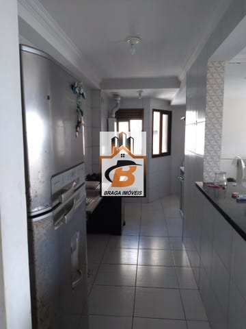 Apartamento à venda com 3 quartos, 70m² - Foto 4