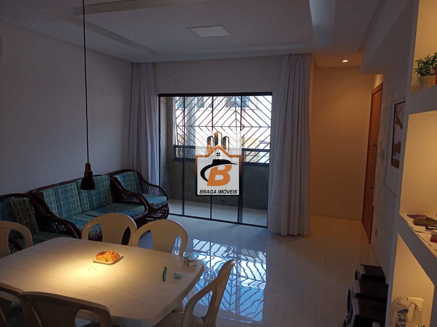 Casa à venda com 2 quartos, 180m² - Foto 6