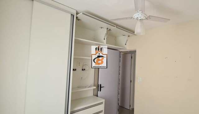 Apartamento à venda com 2 quartos, 70m² - Foto 3