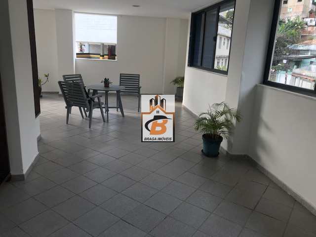 Apartamento à venda com 2 quartos, 75m² - Foto 4