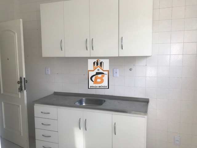 Apartamento à venda com 2 quartos, 75m² - Foto 11