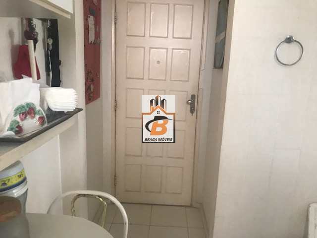 Apartamento à venda com 3 quartos, 80m² - Foto 9