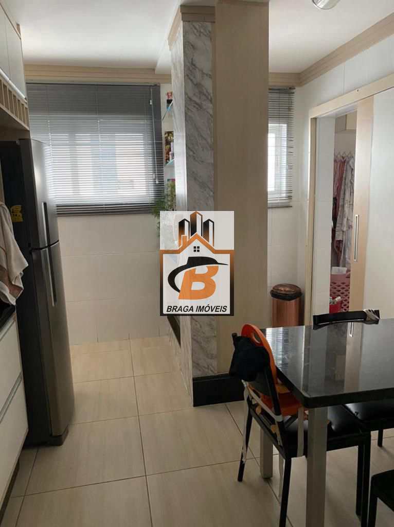 Apartamento à venda com 3 quartos, 176m² - Foto 5