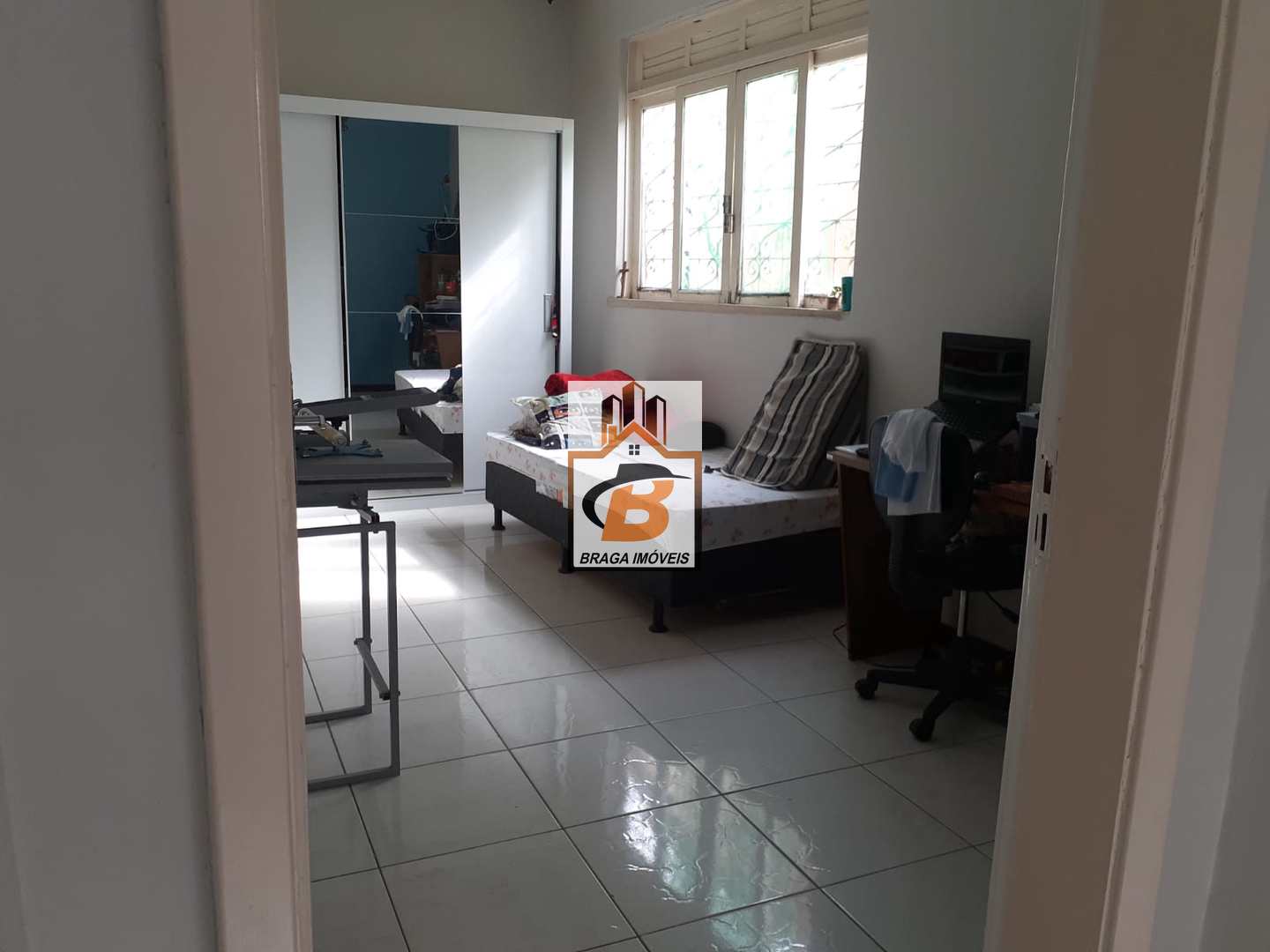 Casa, 3 quartos, 258 m² - Foto 3