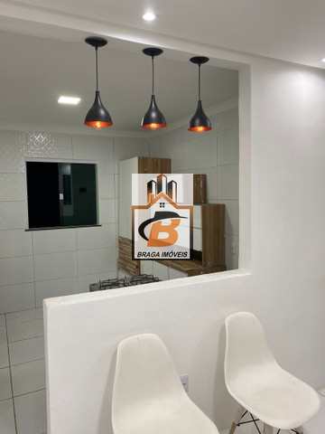 Casa à venda com 2 quartos, 82m² - Foto 1