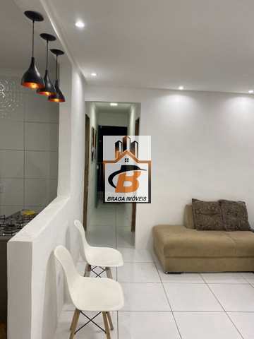 Casa à venda com 2 quartos, 82m² - Foto 2