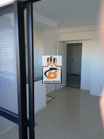 Apartamento para alugar com 2 quartos, 70m² - Foto 5