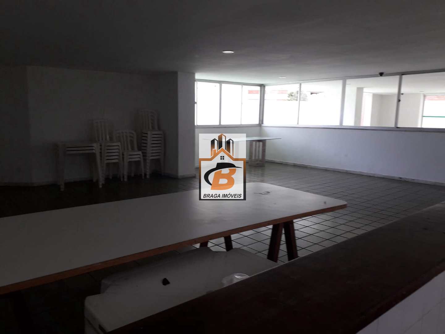 Apartamento à venda com 2 quartos, 72m² - Foto 9