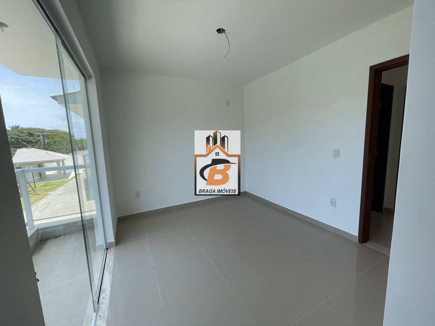 Casa à venda com 3 quartos, 108m² - Foto 8