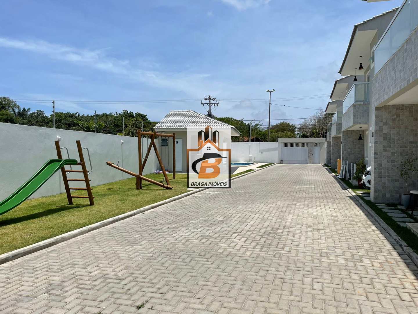 Casa à venda com 3 quartos, 108m² - Foto 10