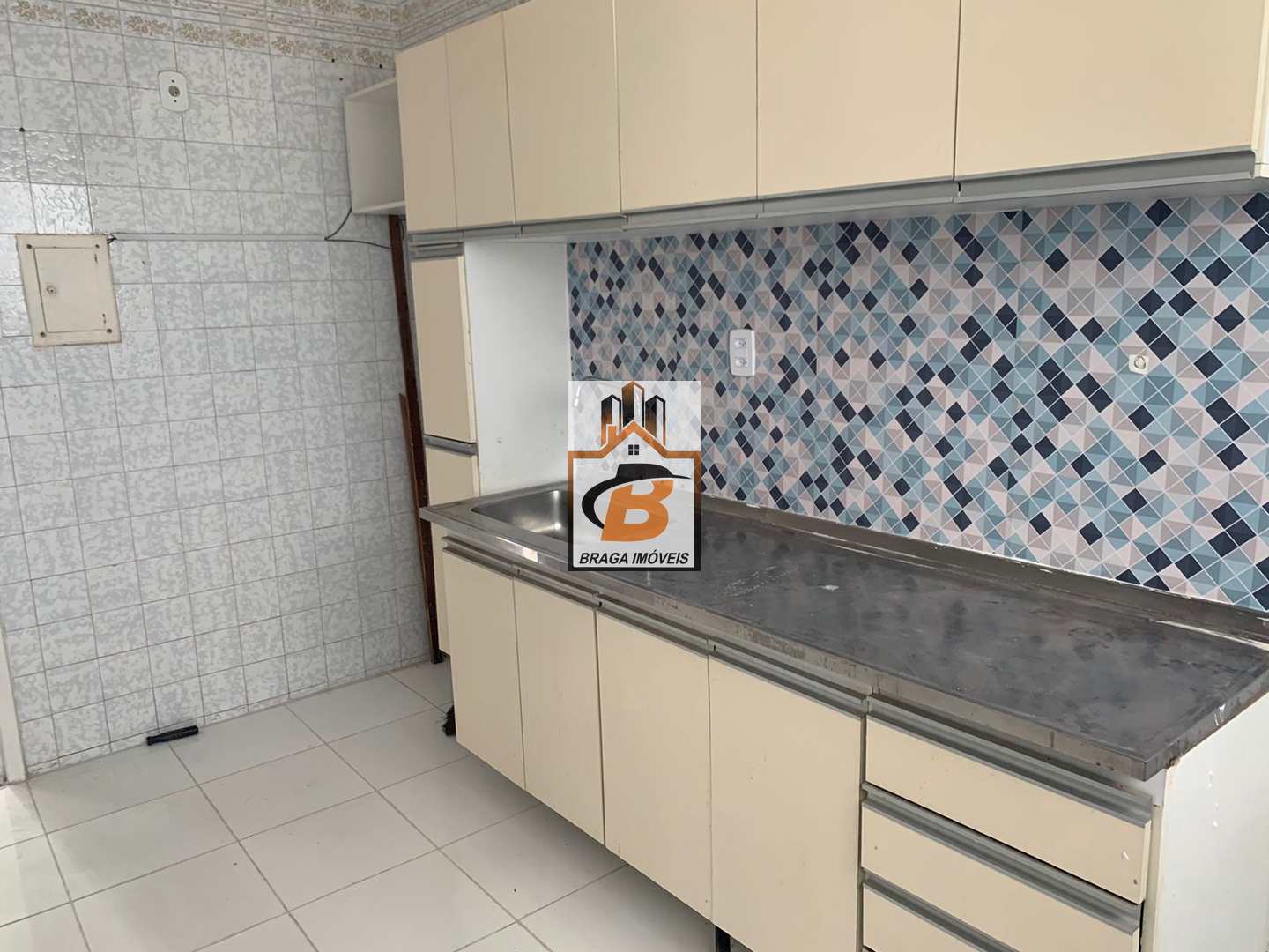 Apartamento à venda com 3 quartos, 140m² - Foto 8