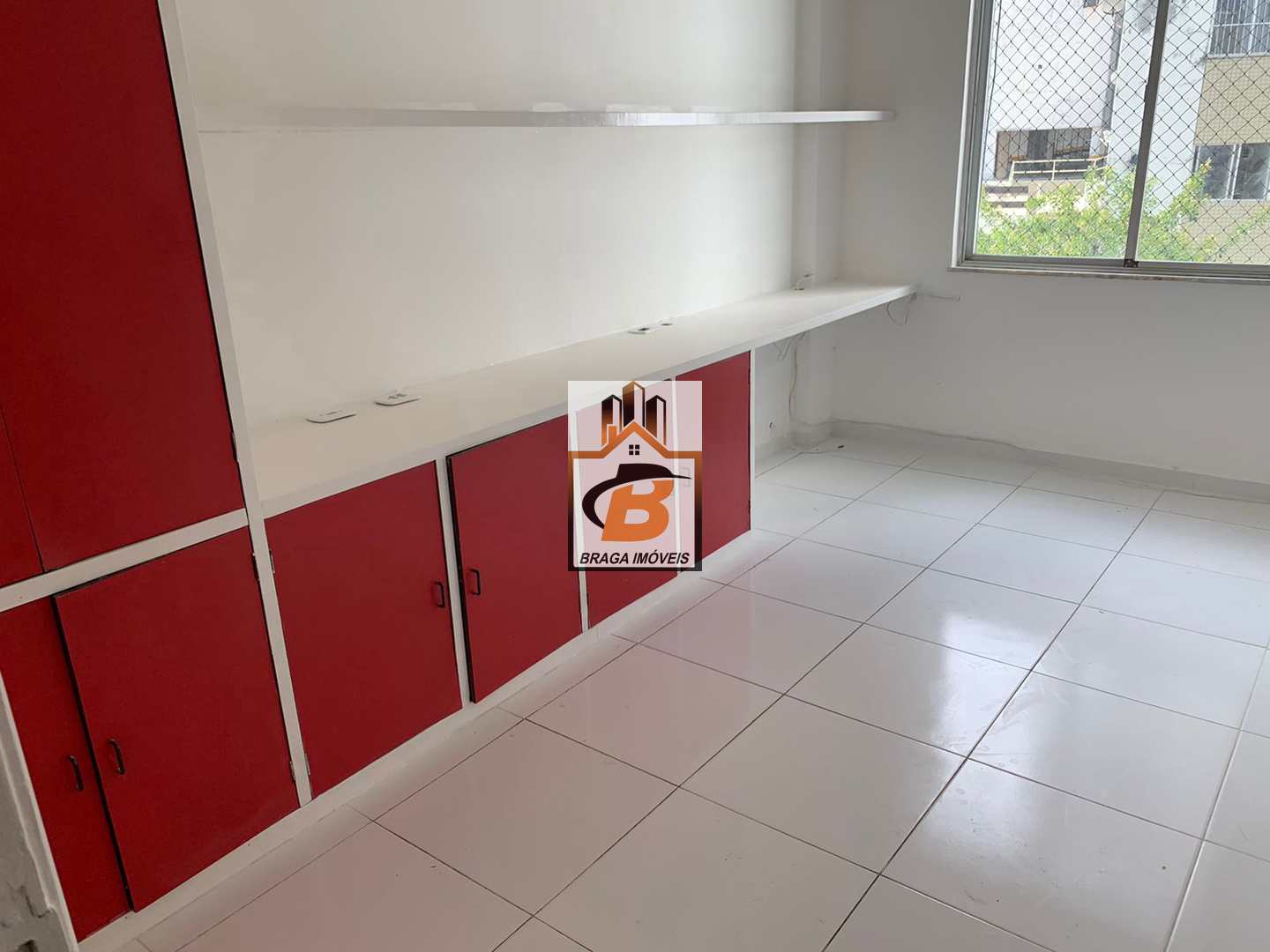 Apartamento à venda com 3 quartos, 140m² - Foto 5