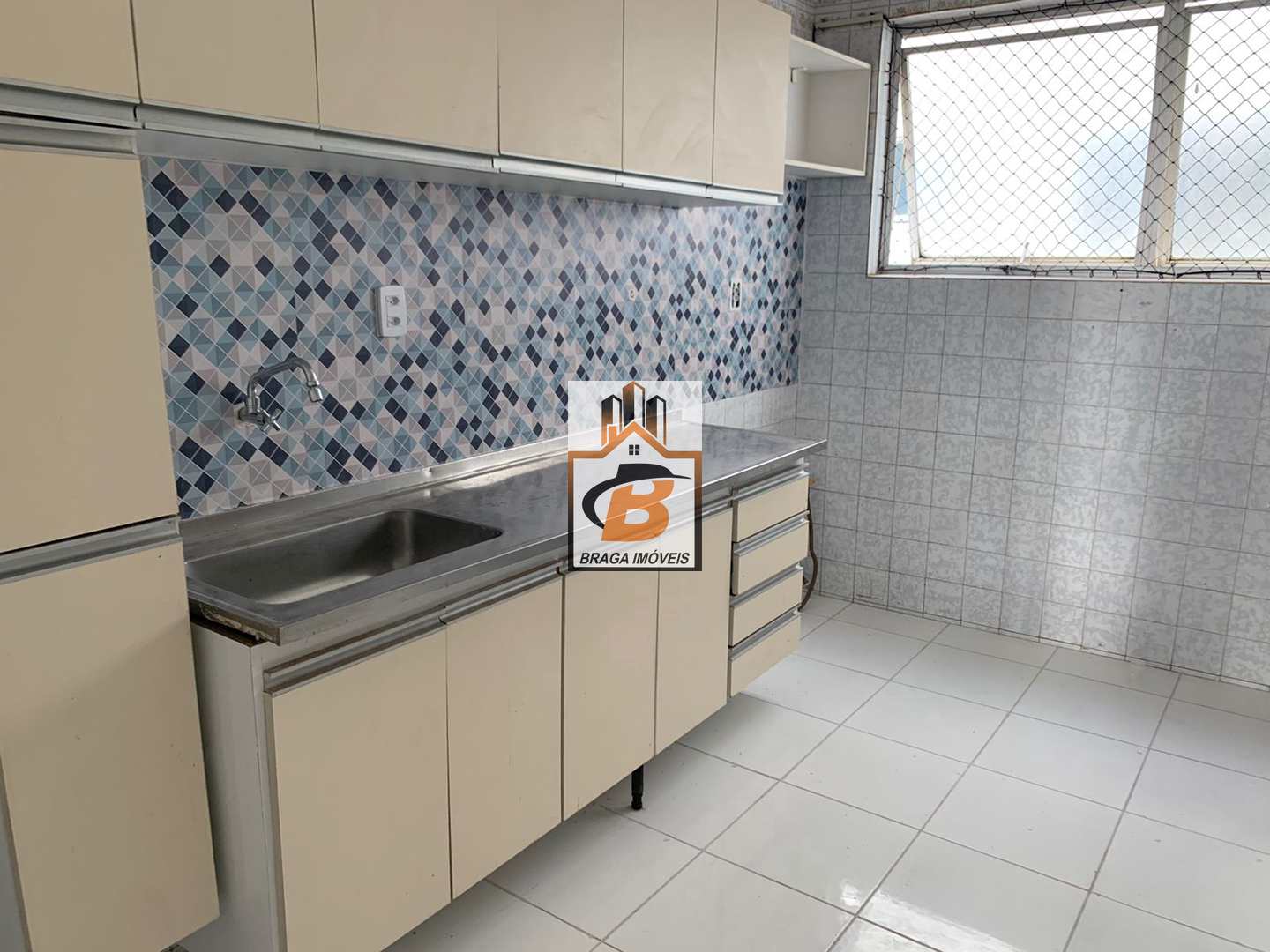 Apartamento à venda com 3 quartos, 140m² - Foto 9