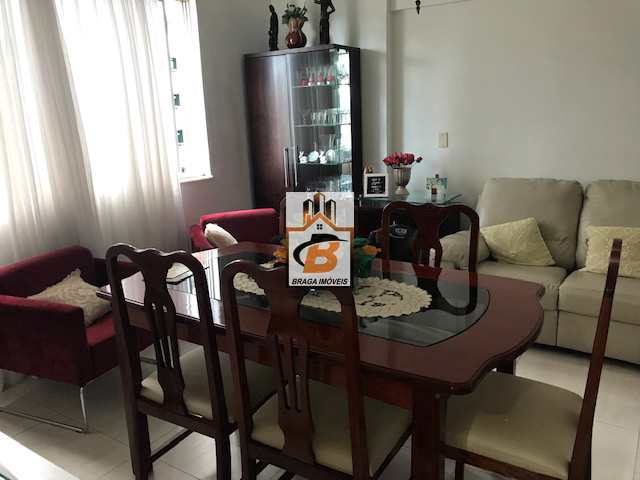 Apartamento à venda com 2 quartos, 90m² - Foto 1