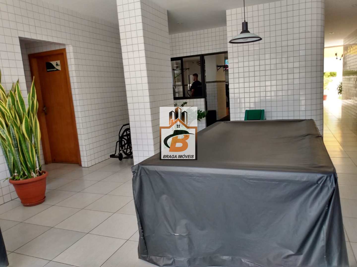 Apartamento à venda com 2 quartos, 70m² - Foto 22