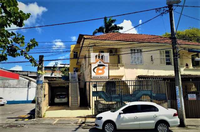 Casa para alugar com 6 quartos, 200m² - Foto 1