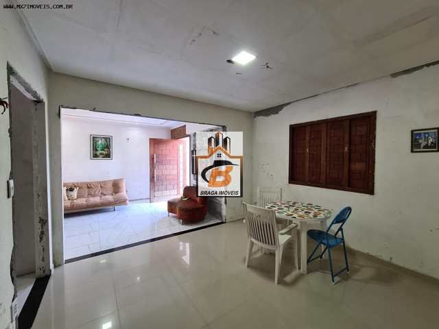 Casa à venda com 3 quartos, 170m² - Foto 1