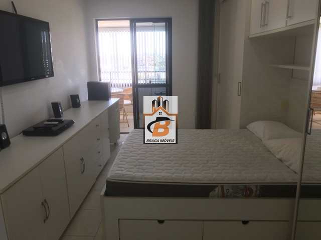 Apartamento para alugar com 1 quarto, 80m² - Foto 8