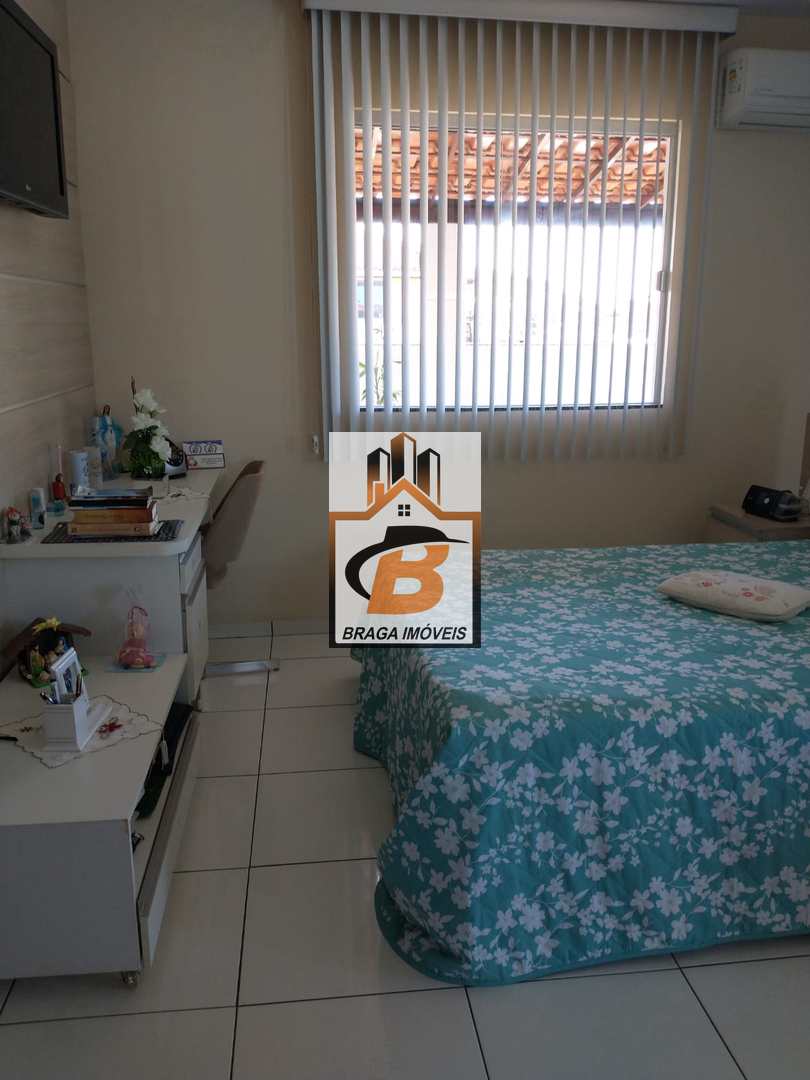 Casa de Condomínio à venda com 4 quartos, 80m² - Foto 18