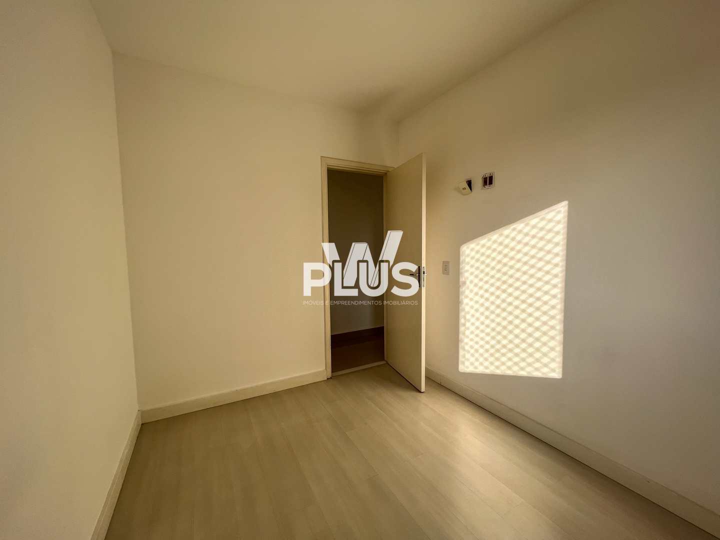 Apartamento com 2 dorms, Condomínio Upper Life, Sorocaba - R$ 360