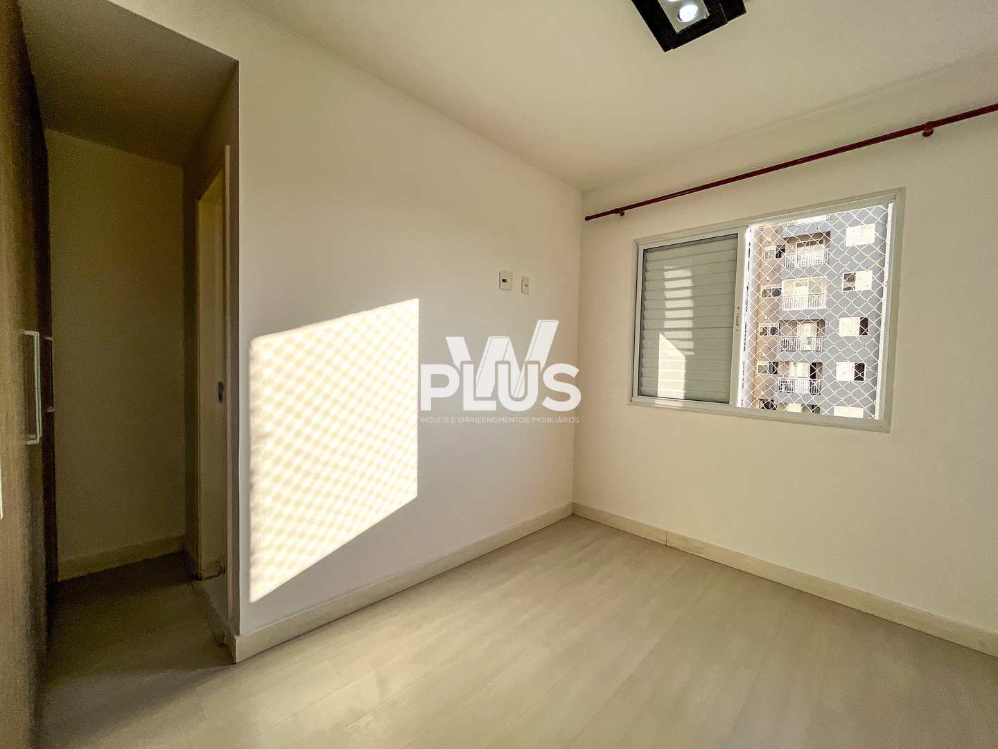 Apartamento com 2 dorms, Condomínio Upper Life, Sorocaba - R$ 360