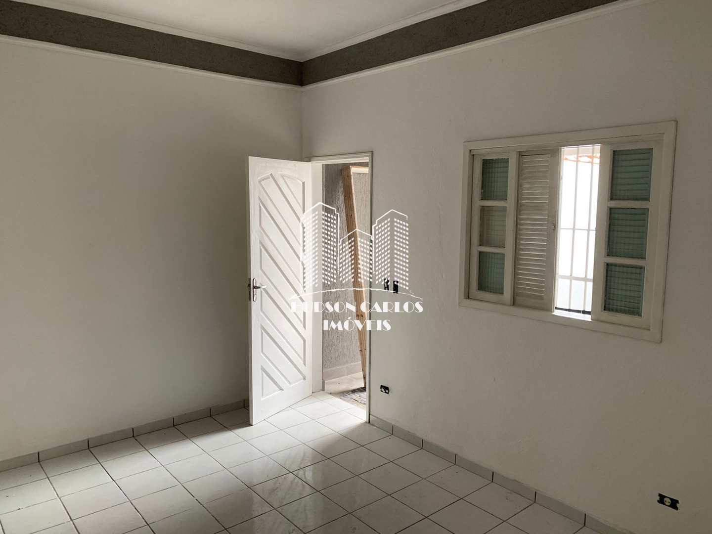 Casa à venda com 2 quartos, 70m² - Foto 18