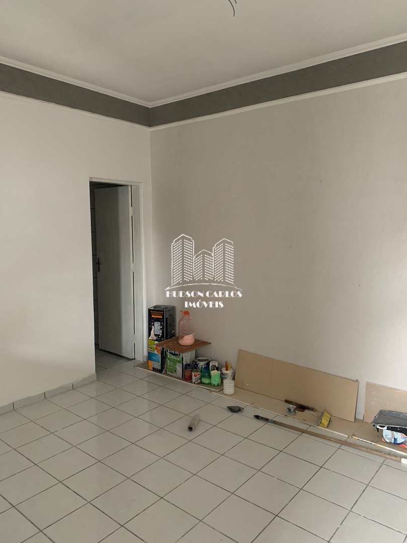 Casa à venda com 2 quartos, 70m² - Foto 17