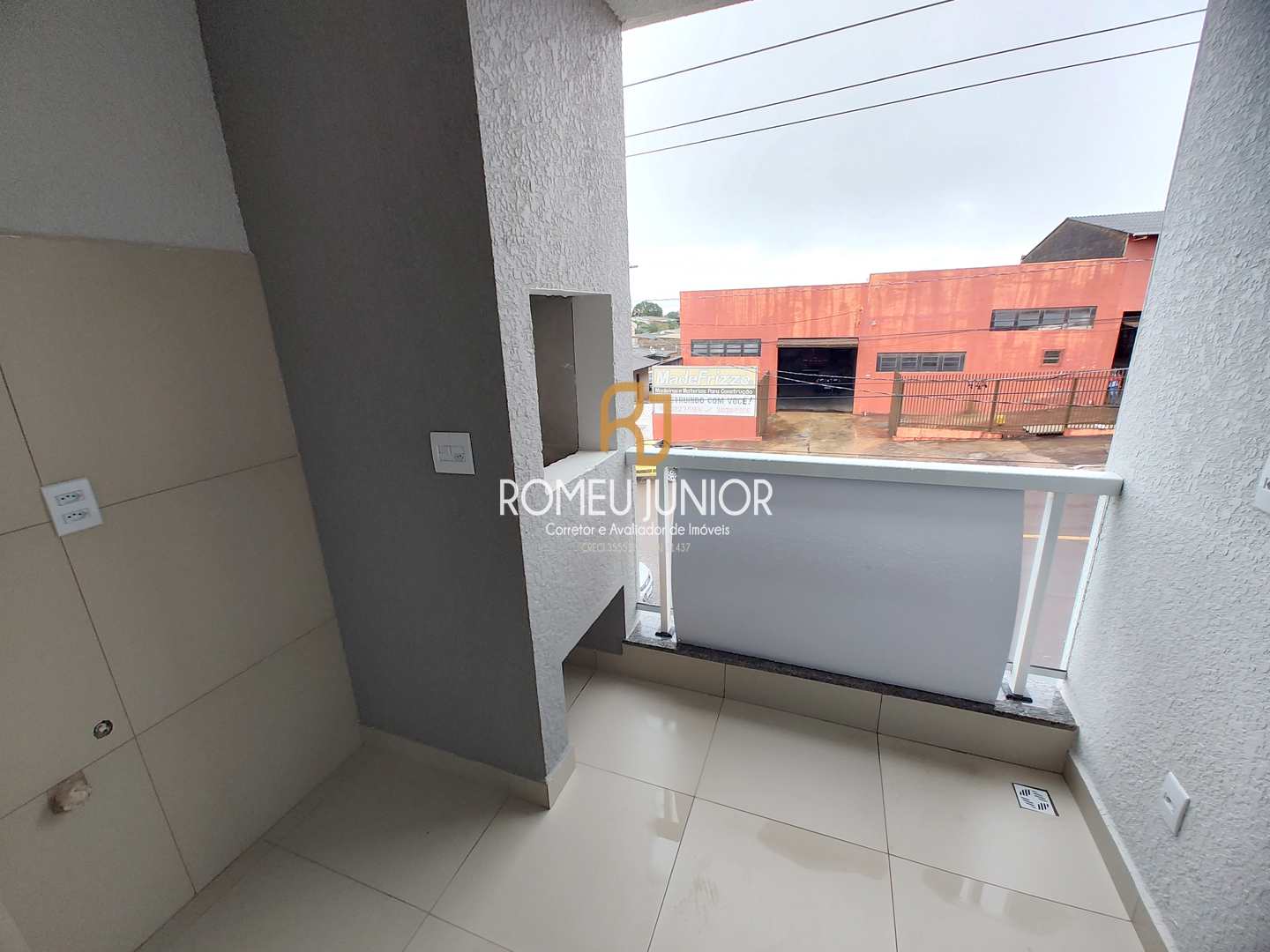 Apartamento à venda com 2 quartos, 61m² - Foto 8