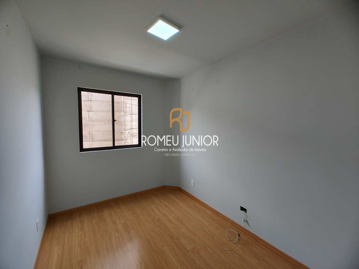 Apartamento à venda com 2 quartos, 60m² - Foto 6