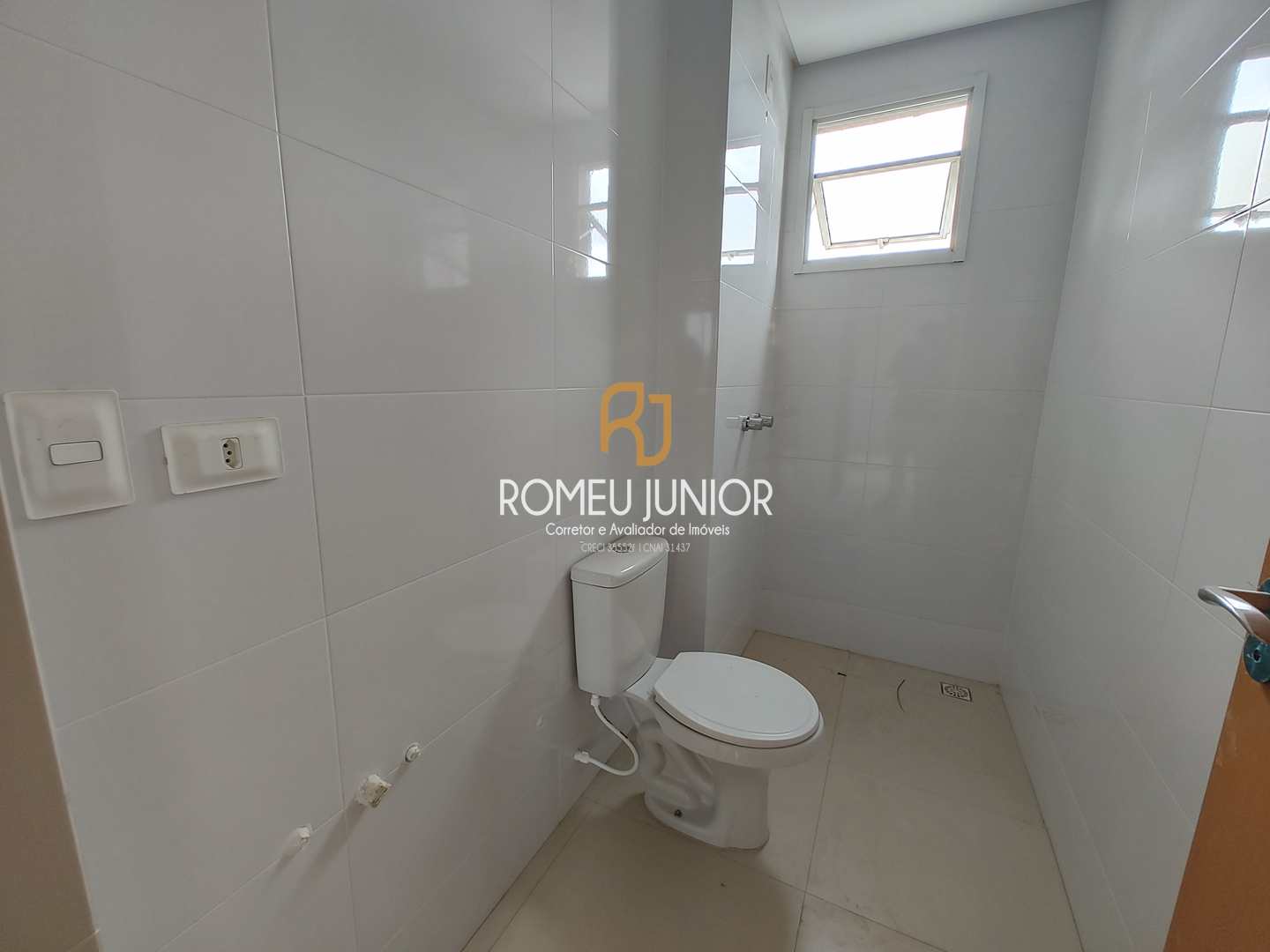 Apartamento à venda com 3 quartos, 81m² - Foto 11