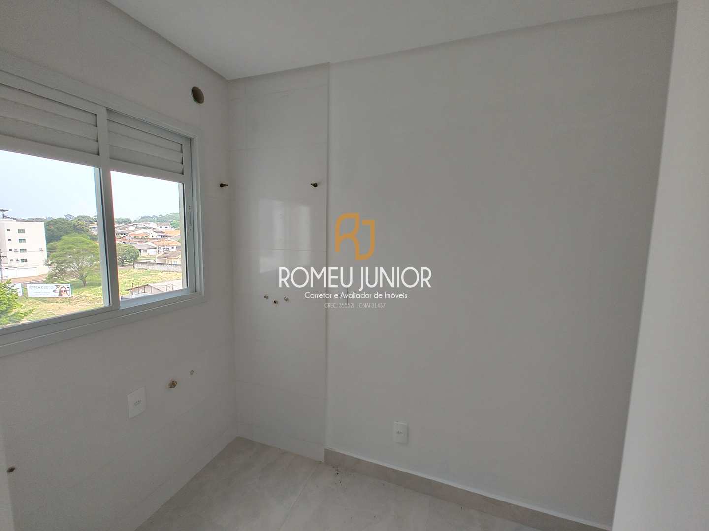 Apartamento à venda com 3 quartos, 93m² - Foto 10