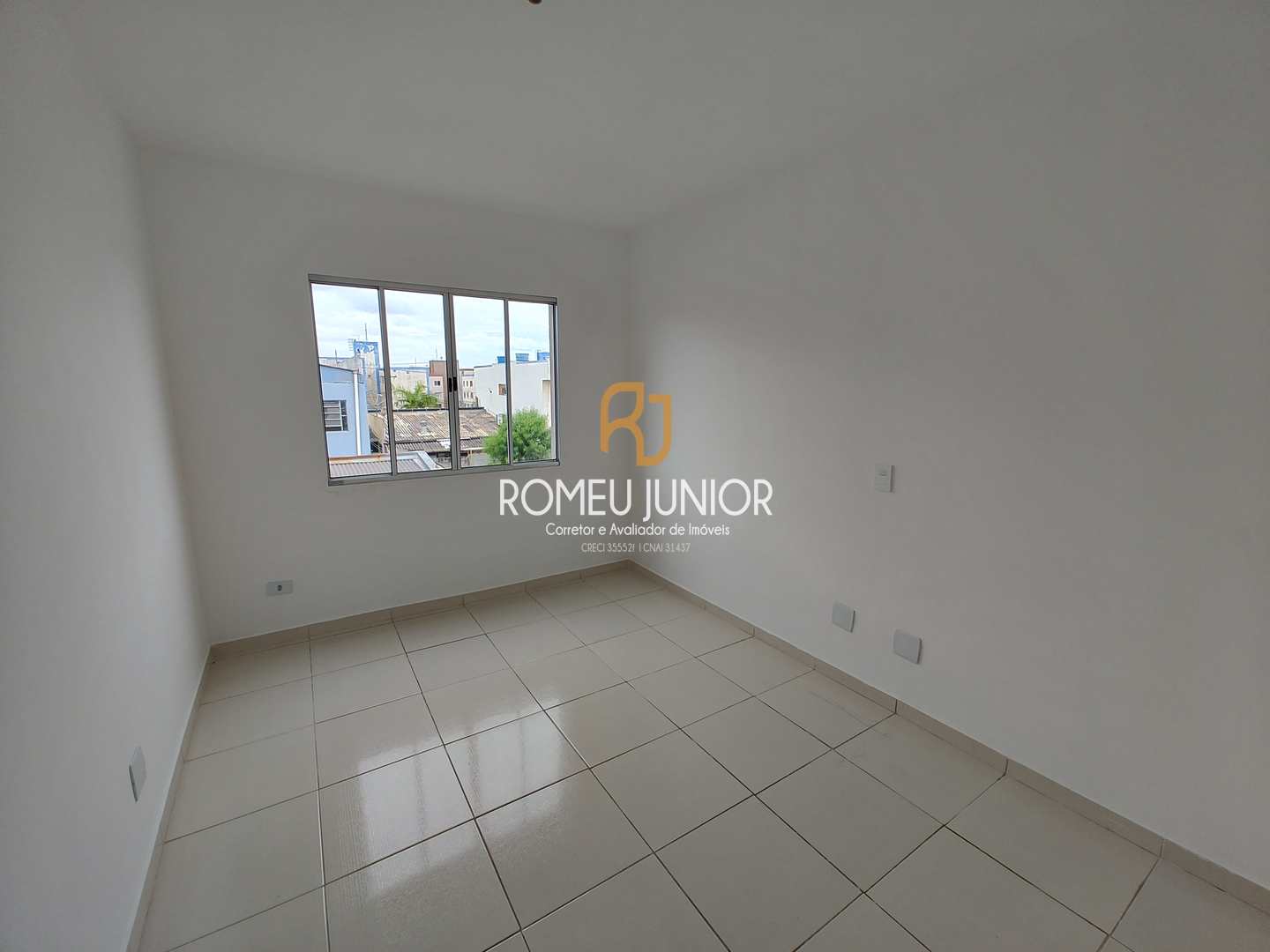 Apartamento à venda com 2 quartos, 62m² - Foto 6