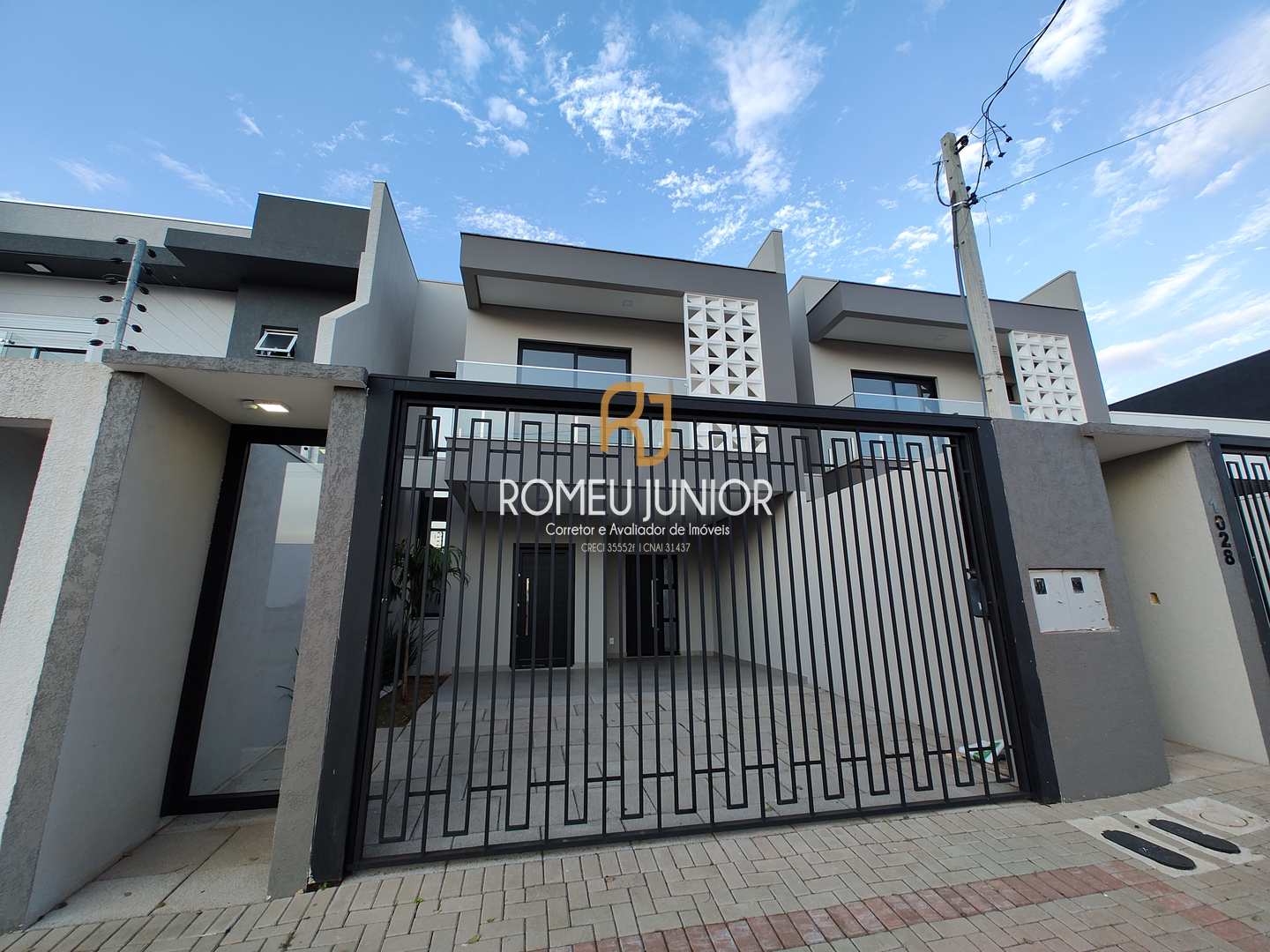 Sobrado à venda com 3 quartos, 151m² - Foto 1