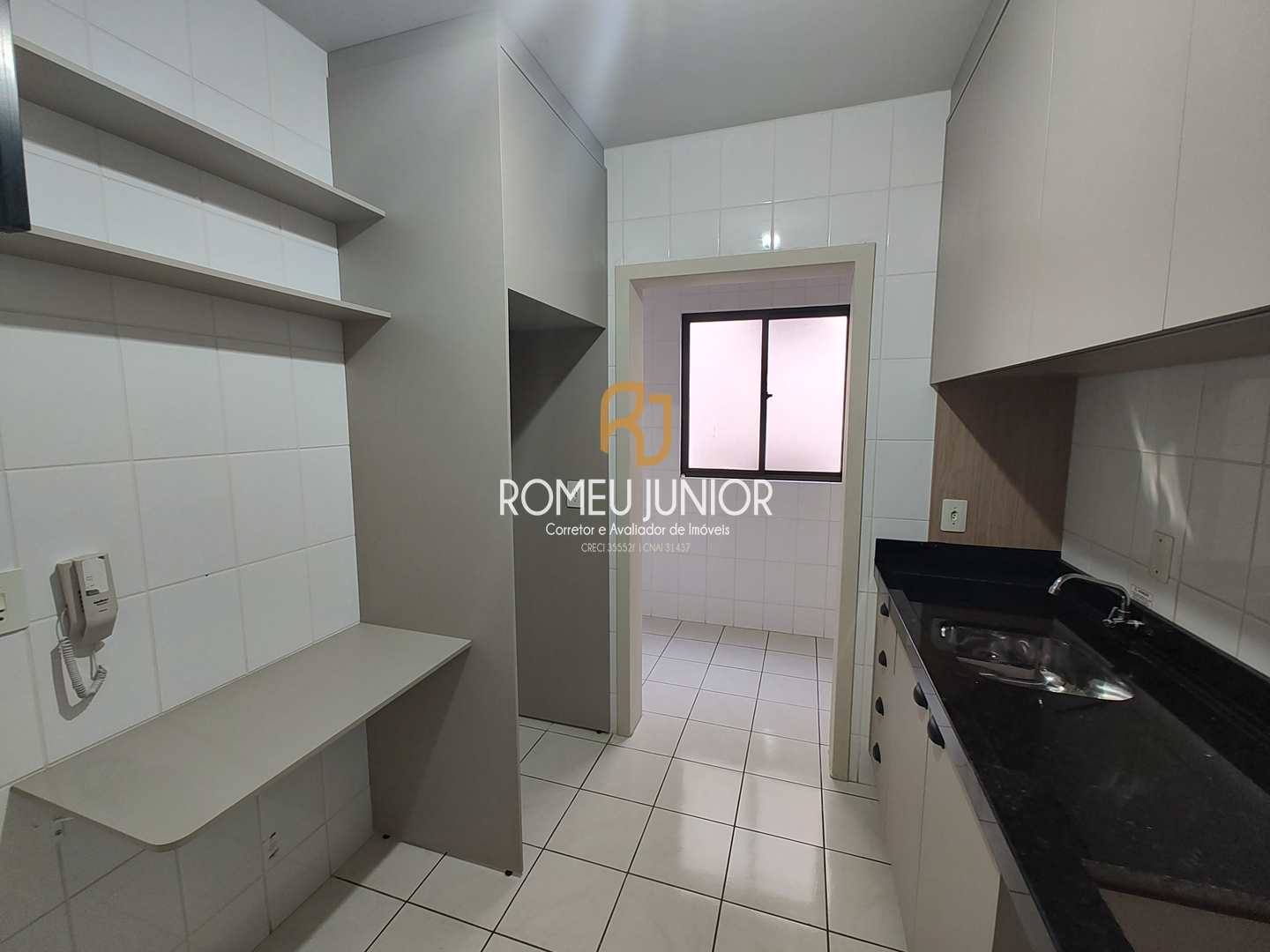 Apartamento à venda com 2 quartos, 62m² - Foto 6