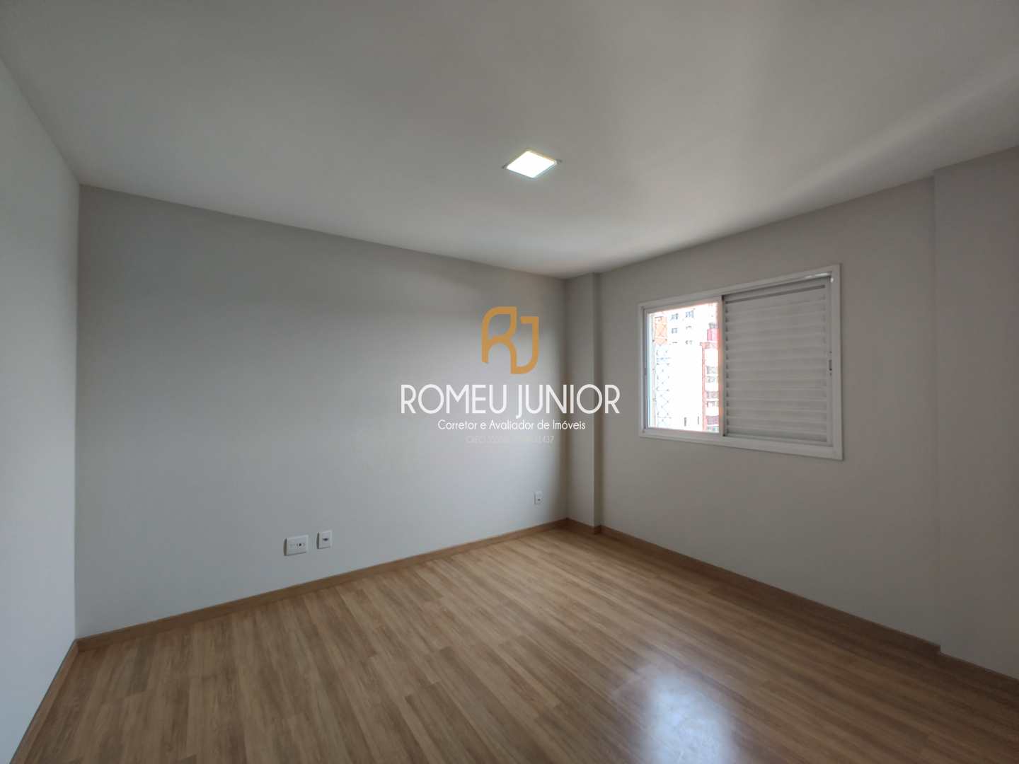 Apartamento à venda com 3 quartos, 103m² - Foto 9