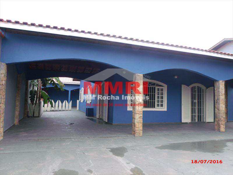Casa com 4 dorms, Balneário Califórnia, Itanhaém - R$ 380 mil, Cod: 3352