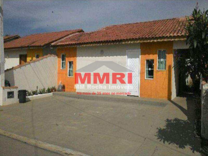 Casa de Condomínio com 3 dorms, Green Gold, Araçoiaba da Serra - R$ 270 mil, Cod: 3216