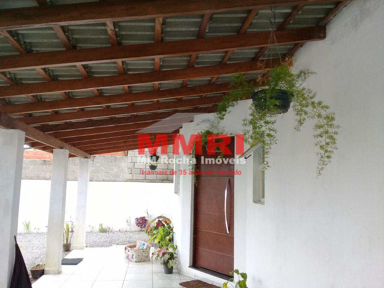 Casa com 3 dorms, Maria da Gllória, Araçoiaba da Serra - R$ 380 mil, Cod: 3523