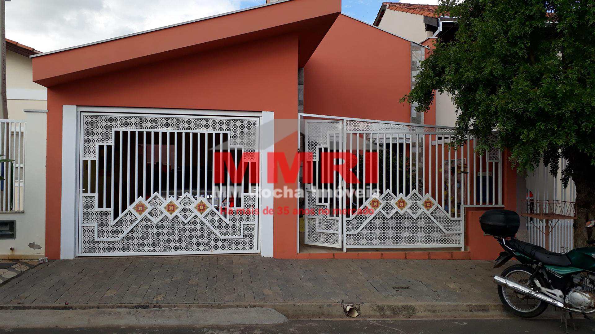 Casa com 3 dorms, Flora, Araçoiaba da Serra - R$ 400 mil, Cod: 3603