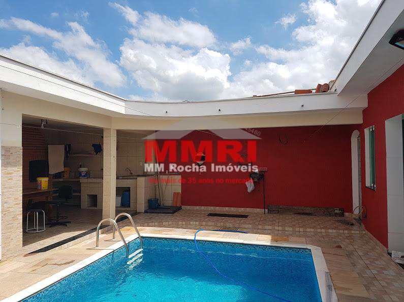 Casa com 3 dorms, Jardim São Carlos, Sorocaba - R$ 600 mil, Cod: 3718