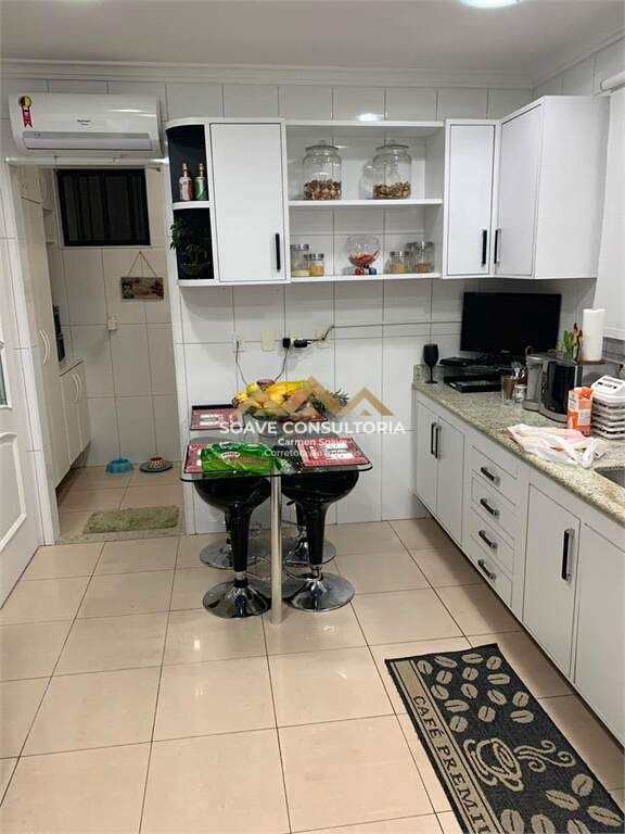 Apartamento à venda com 3 quartos, 170m² - Foto 19