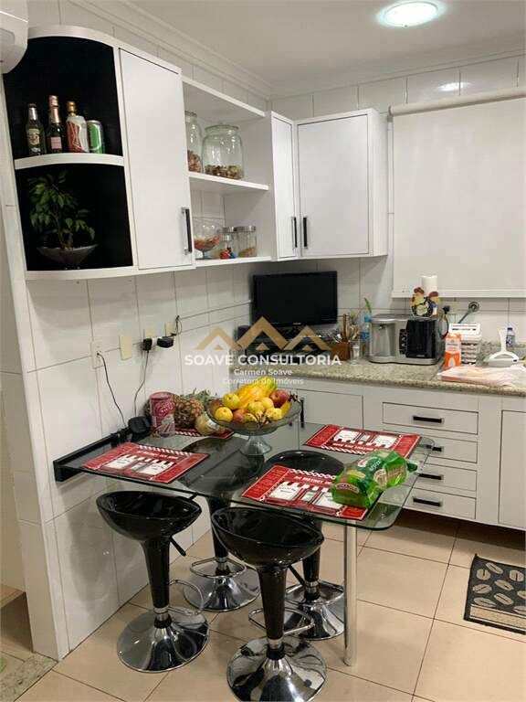 Apartamento à venda com 3 quartos, 170m² - Foto 16