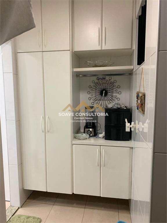 Apartamento à venda com 3 quartos, 170m² - Foto 17