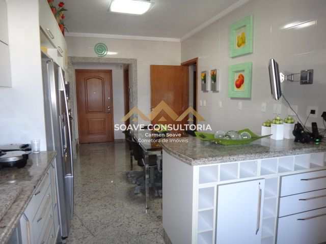 Apartamento à venda com 4 quartos, 227m² - Foto 32