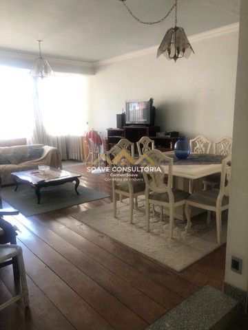 Apartamento à venda com 3 quartos, 207m² - Foto 4