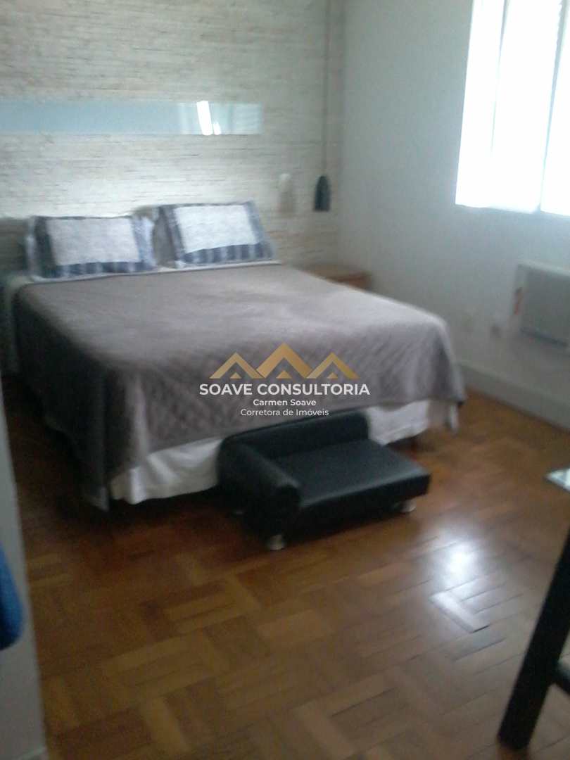 Apartamento à venda com 3 quartos, 196m² - Foto 11