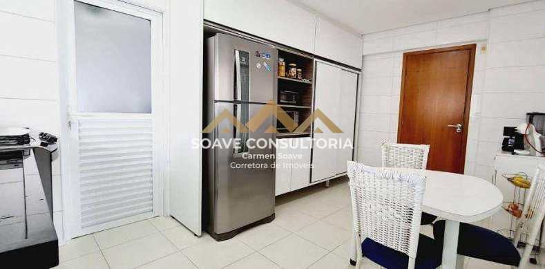 Apartamento à venda com 3 quartos, 147m² - Foto 12