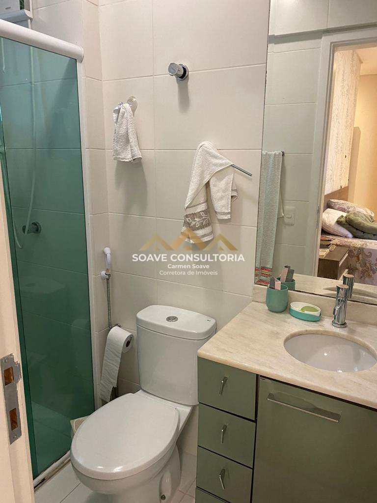 Apartamento à venda com 3 quartos, 145m² - Foto 17