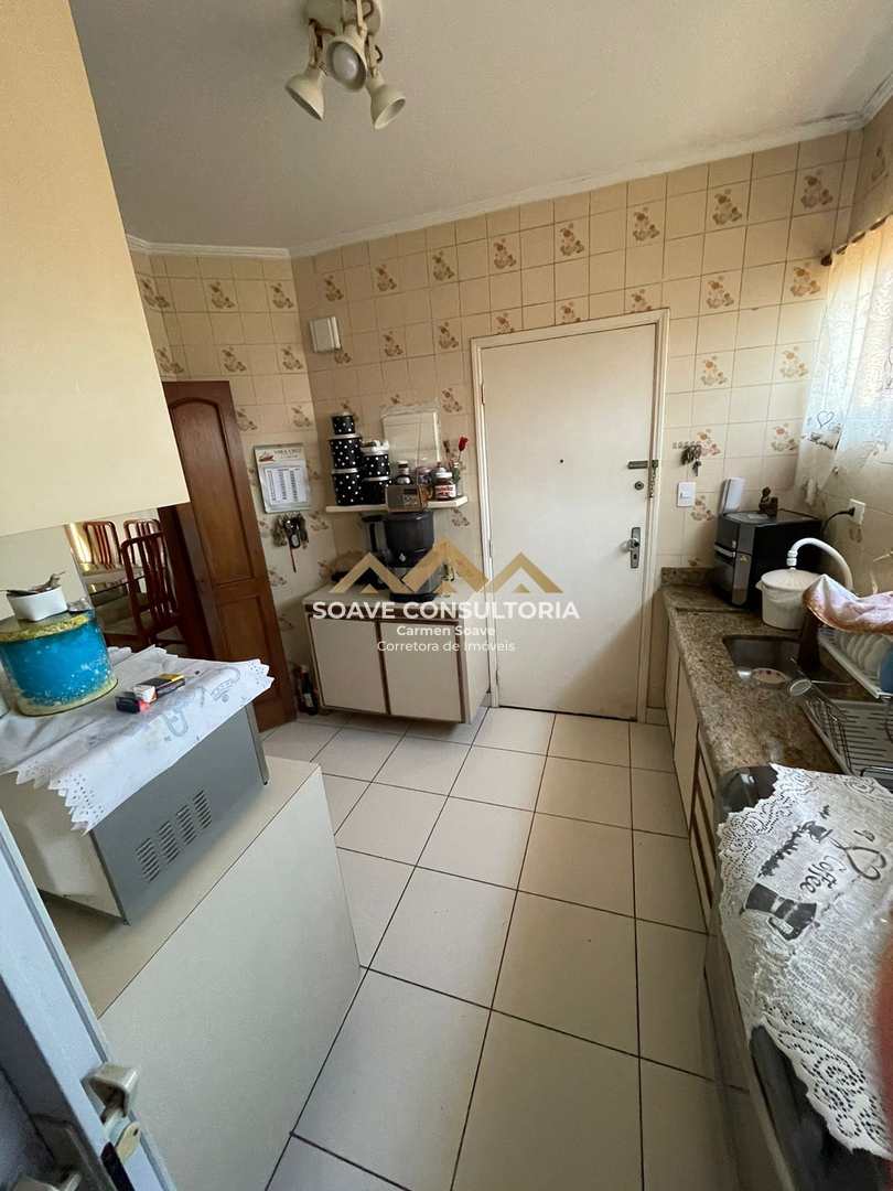 Apartamento à venda com 3 quartos, 90m² - Foto 22